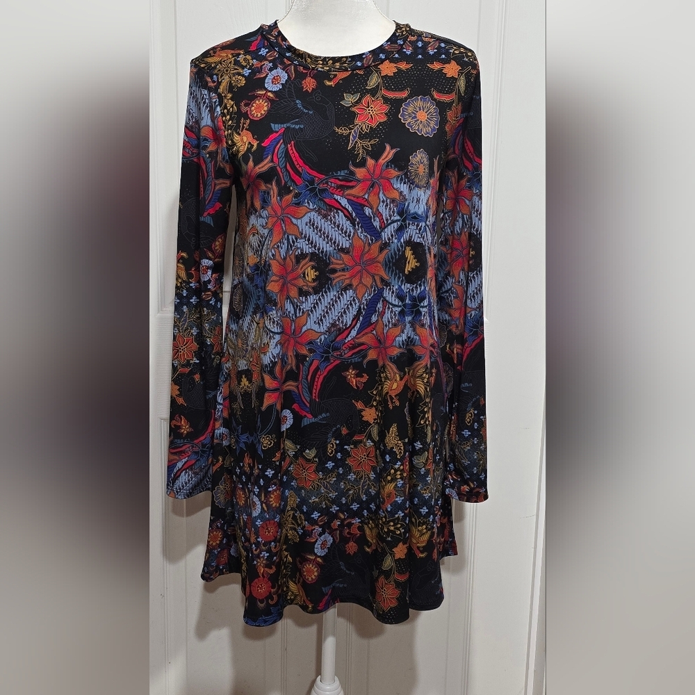 BCBGeneration Colorful Batik Pattern Peacock & Floral Motifs Tunic Dress